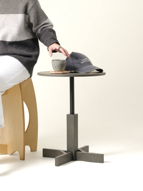 Yard Table - "PISTACHIO"